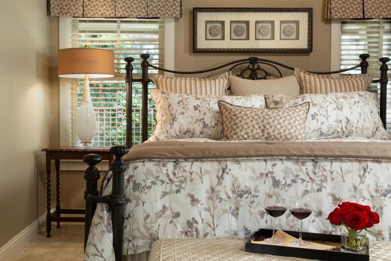 Inn On Lake グランベリー エクステリア 写真